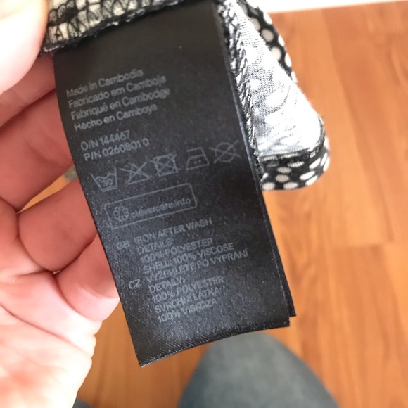 H&M Patterned Top - Picture 4 of 5